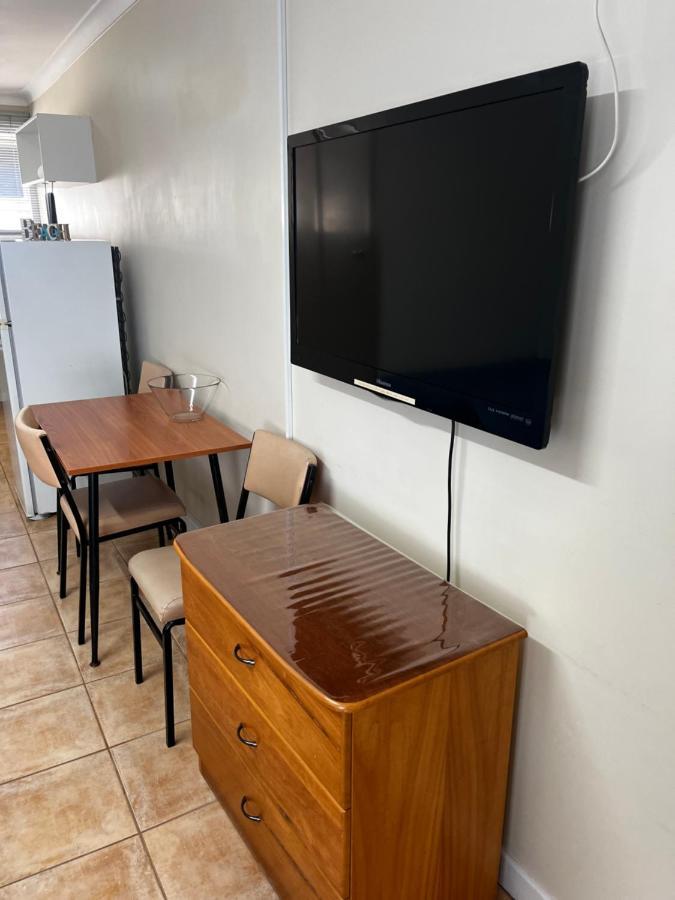 Emu Point Motel Олбані Екстер'єр фото